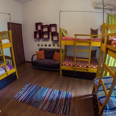Trip'N'Hostel Tirana Eksteriør billede