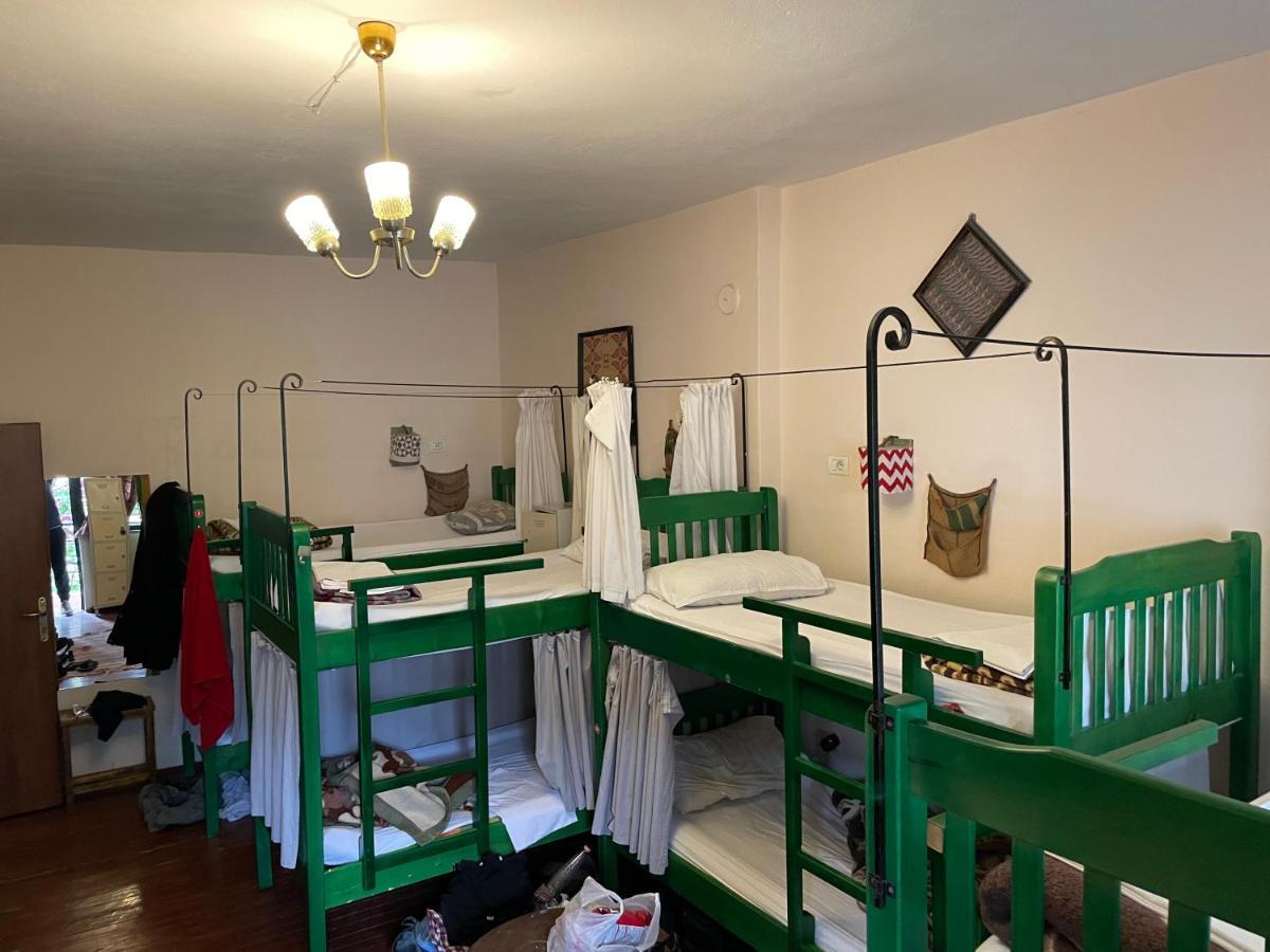 Trip'N'Hostel Tirana Eksteriør billede