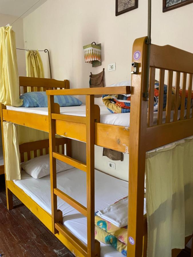 Trip'N'Hostel Tirana Eksteriør billede